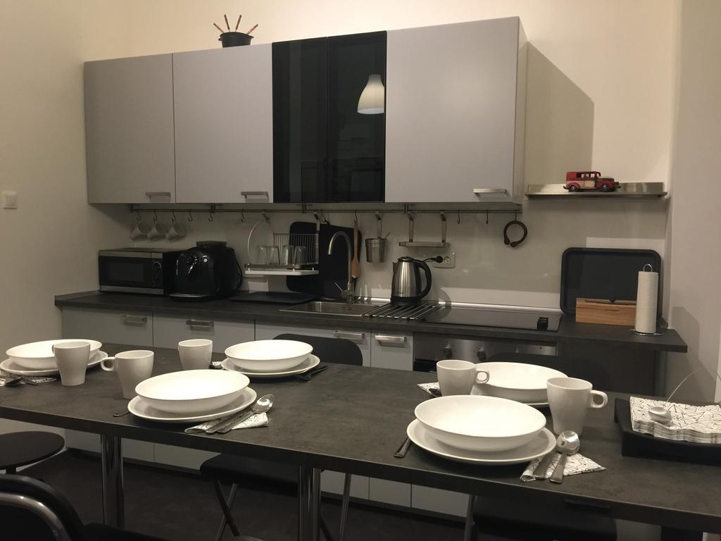 Homelike Luxury Flat On Gyulai Pal Budapest Exteriör bild